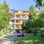 酒店 оазис парк 3*