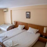 оазис парк 3* 内塞伯尔