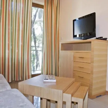 酒店 оазис парк 内塞伯尔