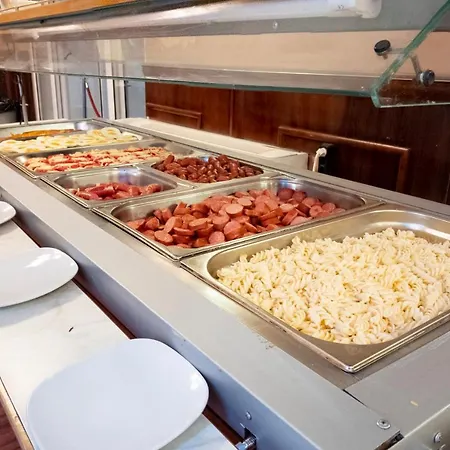 оазис парк 3* 内塞伯尔