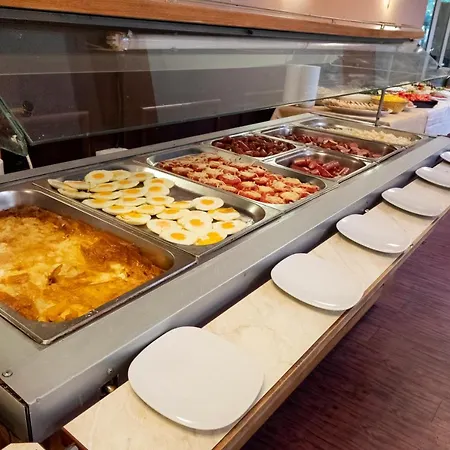 酒店 оазис парк 3*