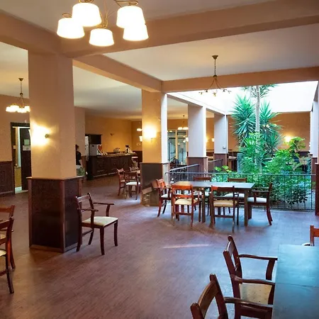 酒店 оазис парк