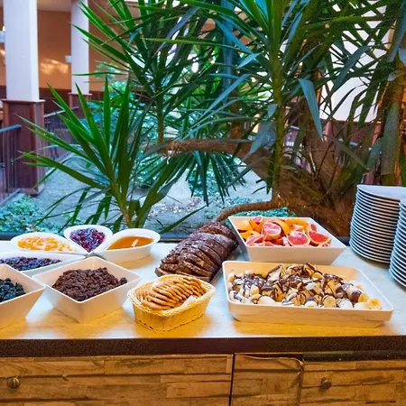 酒店 оазис парк 内塞伯尔