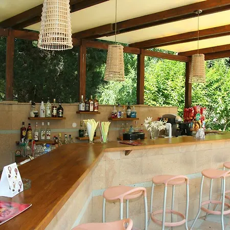 酒店 оазис парк 3*